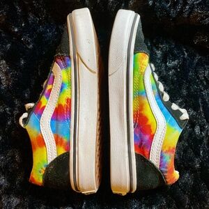 VANS tie dye with black suede and white leather. Sz 12.5 US Kids